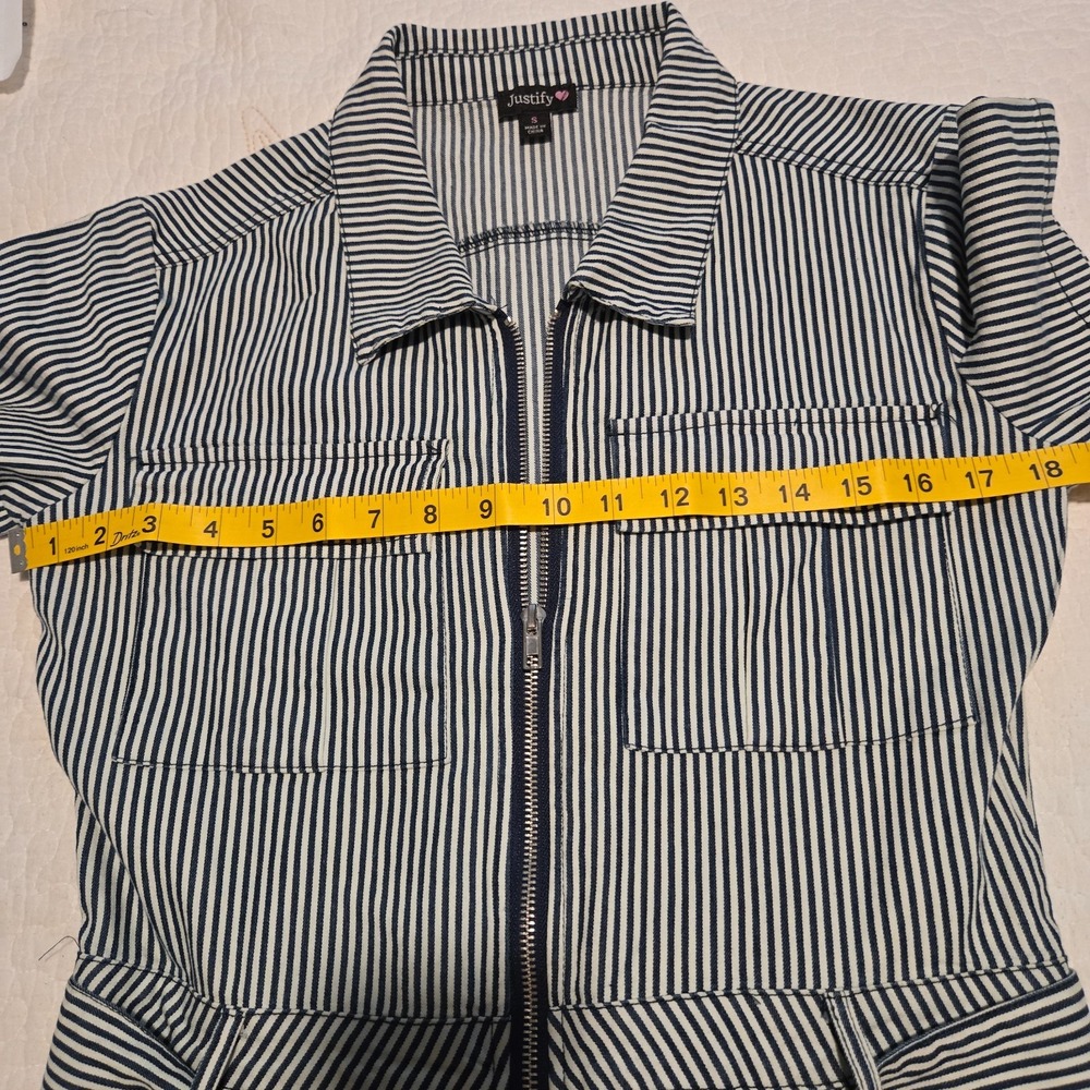 Justify Jumpsuit Shorts Womens Small Blue White Striped Belted Romper Zipper - Picture 11 of 12